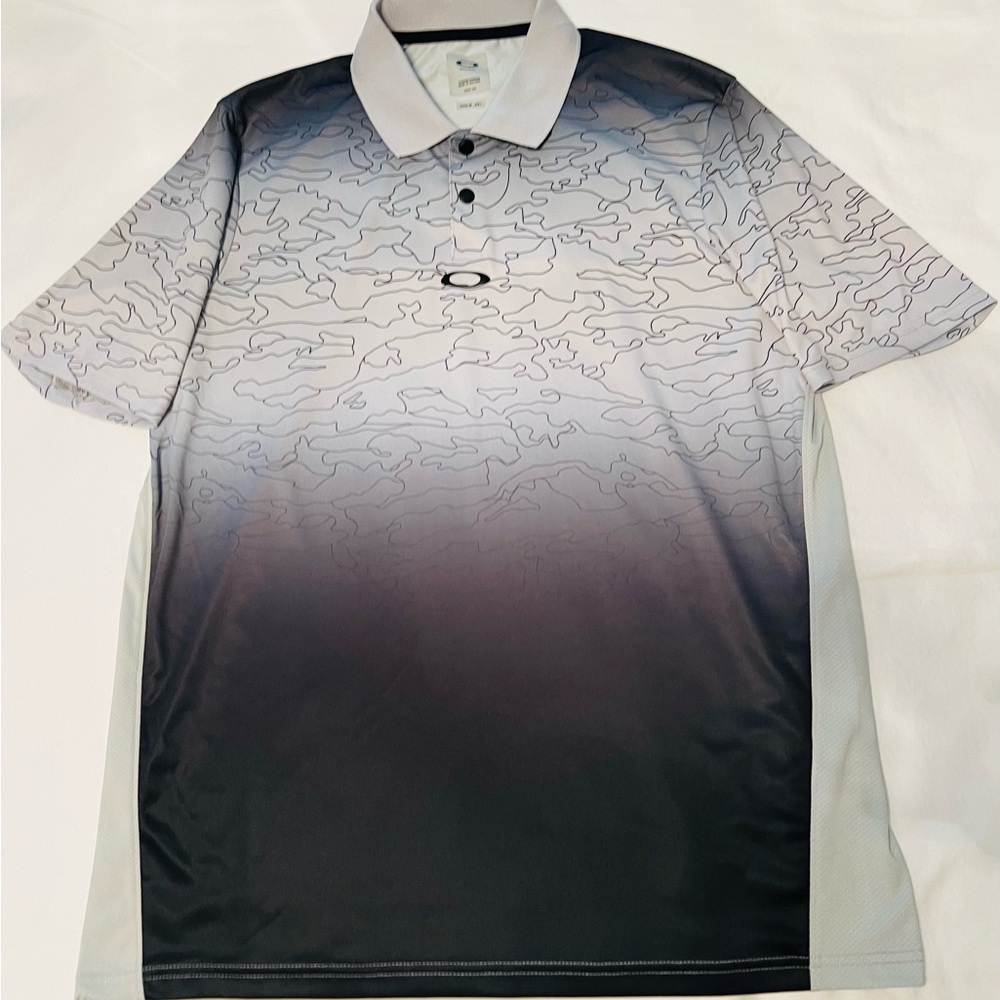 Oakley Men's Gray Gradient Polo Shirt